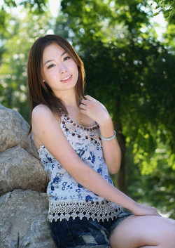 一天一部片致敬韩寒one注册流程